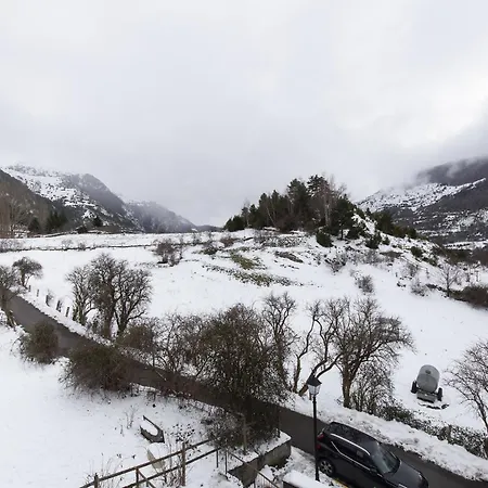 Mendizalea By Bevalle Apartamento Sallent de Gállego