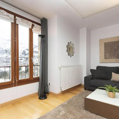 Mendizalea By Bevalle Apartamento Sallent de Gállego